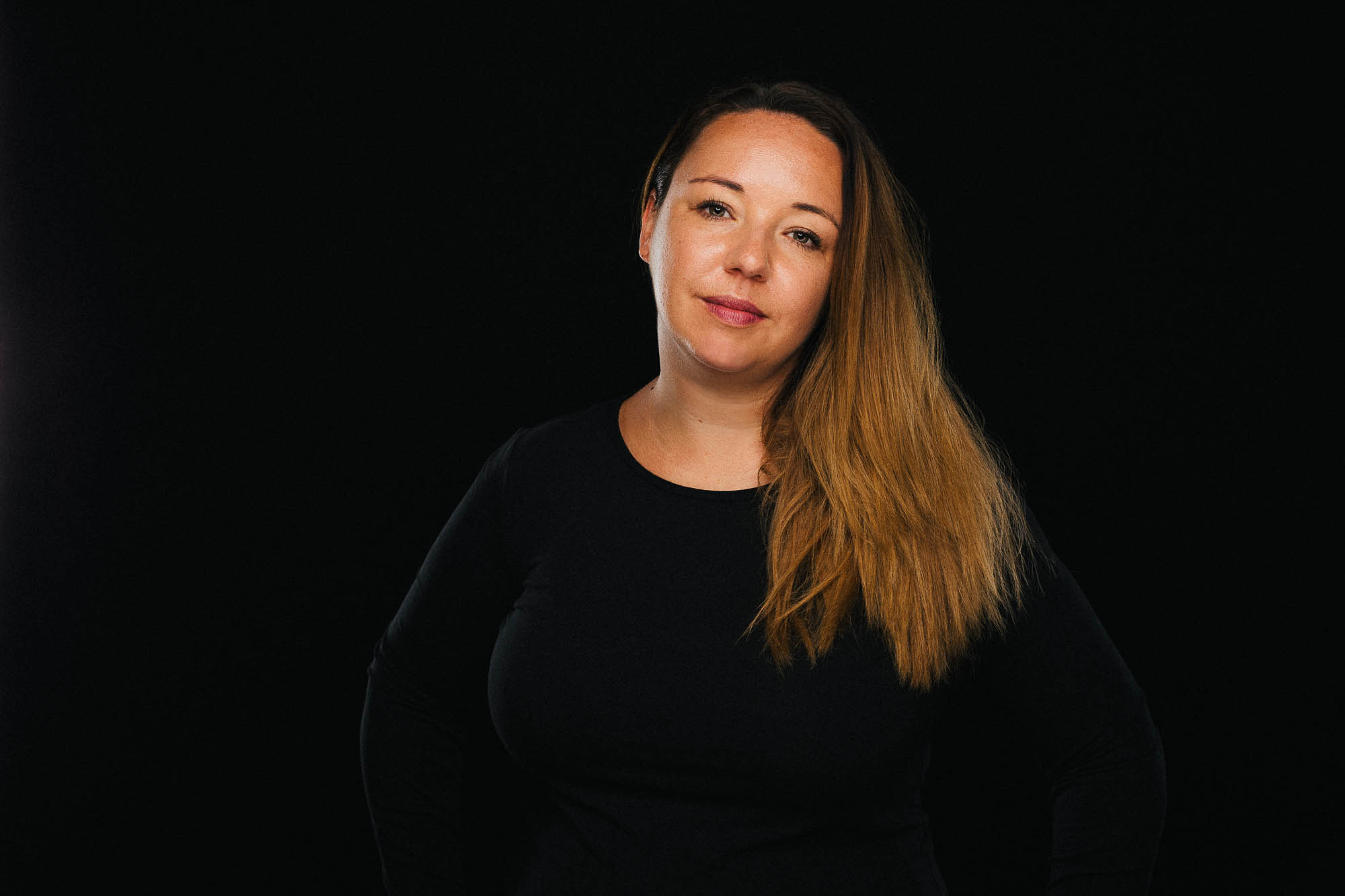 Export x3 5D4 9006 Bearbeitet Headshots Manuela 2